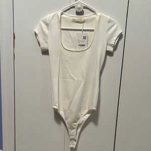 OAK + FORT White Bodysuit